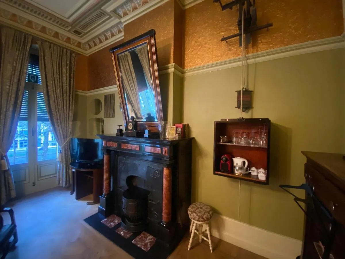 Bed and Breakfast Au Lit Jerome Antwerpen