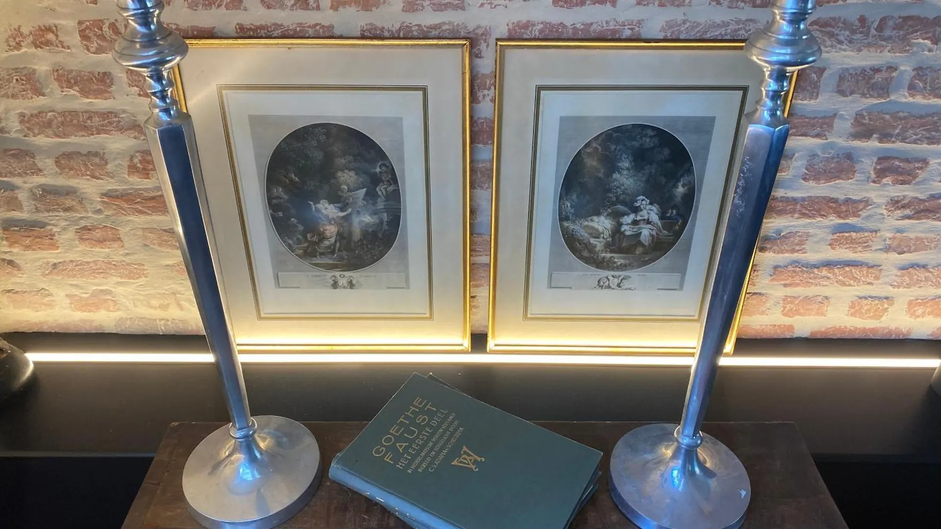 The Museum - Au Lit, Jerome! Bed and Breakfast Antwerpen Belgien